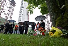 Nach dem Tod von drei Arbeitern auf Hochbrücken-Baustelle - Marijan Murat/dpa