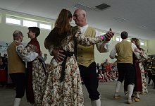 Holzschuhtanz - Archivfoto: Raphael Bartling