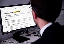 Digitalcheck - Fabian Sommer/dpa