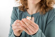 Lippenpflegestift - Christin Klose/dpa-tmn