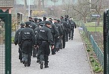 Helikopter und Sp&uuml;rhunde suchen seit Mittwochvormittag - Herford