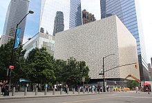 Kulturhalle am World Trade Center - Christina Horsten/dpa