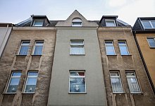 Zw&ouml;lfj&auml;hrige bei Polizeieinsatz lebensgef&auml;hrlich verletzt - Christoph Reichwein/dpa