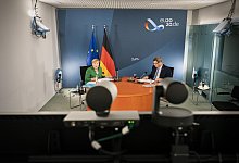 Videokonferenz mit L&auml;nderregierungschefs - Foto: Steffen Kugler/Bundesregierung/dpa