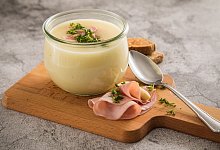 Spargelsuppe - Christin Klose/dpa-tmn