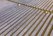 Solarpark in Barth - Bernd W&uuml;stneck/dpa