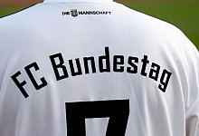 FC Bundestag - Fabian Sommer/dpa