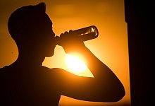 Sommermythen - Foto: Julian Stratenschulte/dpa