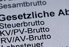 Abzug durch Sozialbeiträge - Jens Büttner/dpa