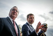 Boris Pistorius und Hanno Pevkur - Kay Nietfeld/dpa