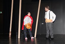 DT Theaterprojekt Jobcenter - Cordula Gr&ouml;ne