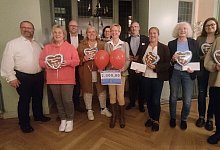 1730887657871_1 - 1 - Christiane Tiel