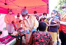 Ebola-Ausbruch in Uganda - Hajarah Nalwadda/XinHua/dpa