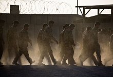 Abmarsch - Foto: Michael Kappeler/dpa/Archivbild