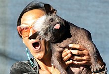 Jeneda Benally und &laquo;Mr. Happy Face&raquo; sind ganz aus dem H&auml;uschen. - D. Ross Cameron/AP/dpa