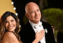 Amazon-Gr&uuml;nder Jeff Bezos und Lauren Sanchez - Evan Agostini/Invision/AP/dpa