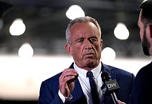 Robert F. Kennedy: Ermittlungen nach bizarrer Wal-Geschichte - Matt Slocum/AP