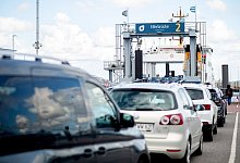 Reiseverkehr zu Osterfeiertagen in Niedersachsen - Foto: Hauke-Christian Dittrich/dpa