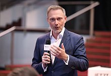 Bürgerdialog mit Bundesfinanzminister Lindner - David Young/dpa