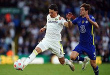 Robin Koch (l) will sich bei Leeds United weiter f&uuml;r die Nationalmannschaft empfehlen. - Mike Egerton/PA Wire/dpa