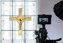 Livestream aus der Kirche - Foto: Markus Scholz/dpa/dpa-tmn