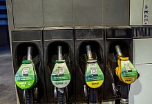 Zapfs&auml;ule - Foto: Carsten Koall/dpa