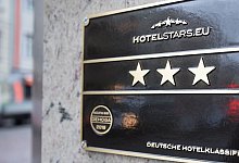 Hotelsterne - Foto: Florian Schuh/dpa-tmn