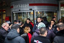 Nach Bankeinbruch - Tresorraum mit Bohrer aufgebrochen - Christoph Reichwein/dpa