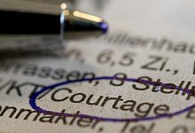 Makler-Courtage - Foto: Marijan Murat/dpa