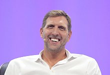 Dirk Nowitzki bei der Hamburger Digitalmesse OMR - Marcus Brandt/dpa