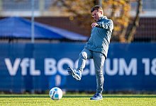 Vorstellung neuer Trainer Hecking vom VfL Bochum - David Inderlied/dpa