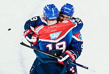 Jubel - Foto: Uwe Anspach/dpa