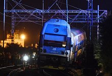 Zugungl&uuml;ck - Foto: Michal Kamaryt/CTK/dpa