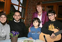 Eine syrische Familie und ihre deutsche "Oma" - Sandra Castrup