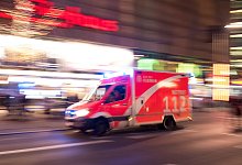 Rettungswagen der Berliner Feuerwehr - Tobias Seeliger - stock.adobe.com