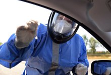 Corona-Test - Foto: Harald Tittel/dpa