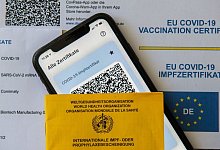 Digitaler Impfnachweis - Foto: Stefan Puchner/dpa