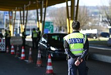 Grenzkontrolle - Foto: Felix K&auml;stle/dpa