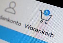 Warenkorb im Internet - Foto: picture alliance / Karl-Josef Hildenbrand/dpa