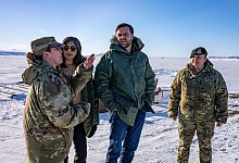 Chefin von US-Militärstützpunkt auf Grönland gefeuert - Jim Watson/AFP Pool via AP/dpa