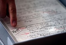 Schabowski-Zettel im Haus der Geschichte - picture alliance / dpa