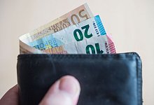 Bargeld bleibt für viele beim Bezahlen das Nonplusultra. - picture alliance / Lino Mirgeler/dpa