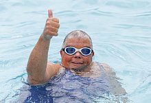Beginn der Freibadsaison in Nordrhein-Westfalen - Friso Gentsch/dpa/Archivbild