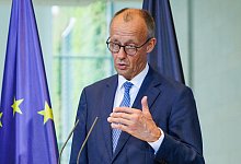 Investitionsgipfel "Made for Germany" - Carsten Koall/dpa