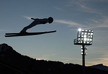 Skispringen Two Nights Tour - Karl-Josef Hildenbrand/dpa