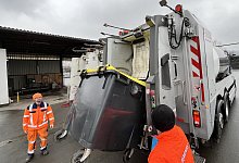 E-Müllwagen bei Remondis - 2 - Till Brand