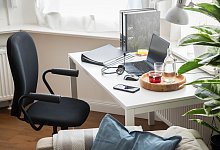 Wer Strom sparen m&ouml;chte, sollte den Bildschirmschoner lieber deaktivieren. Besser bei PC-Pausen ist der Ruhezustand oder Energiesparmodus. - Christin Klose/dpa-tmn