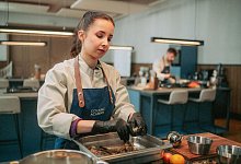 Neue ProSieben-Telenovela «Die Cooking Academy» - Julia Feldhagen/ProSieben/dpa