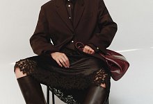 Look in Schokobraun von Arket - Arket/dpa-tmn