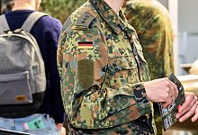 Munich, Bavaria, Germany - March 12, 2025: International Craft Fair IHM in Munich. A soldier of the German Armed Forces - IMAGO/Bihlmayerfotografie